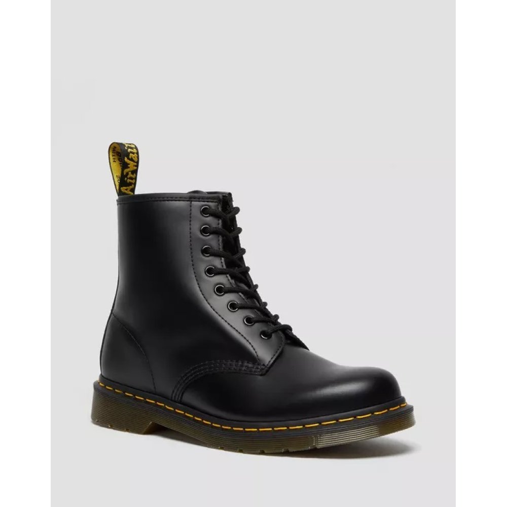 Dr. Martens Stivali stringati 1460 in pelle Smooth Nera