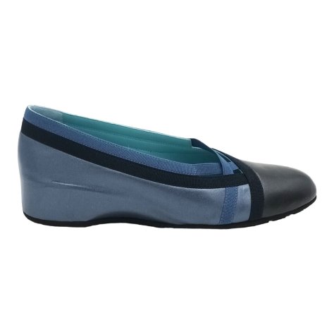 Scarpa con zeppa Thierry Rabotin modello Alena Scarpa con zeppa Thierry Rabotin modello Alena