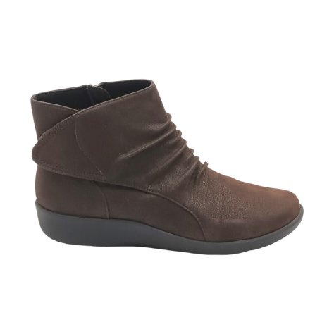 Stivaletto Clarks modello Sillian Chell Stivaletto Clarks modello Sillian Chell